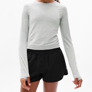 Athleta Light Gray Long Sleeve Top
